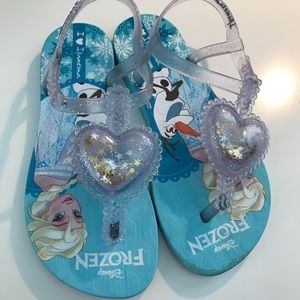 Ipanema Frozen Sandal for girls. Size 13